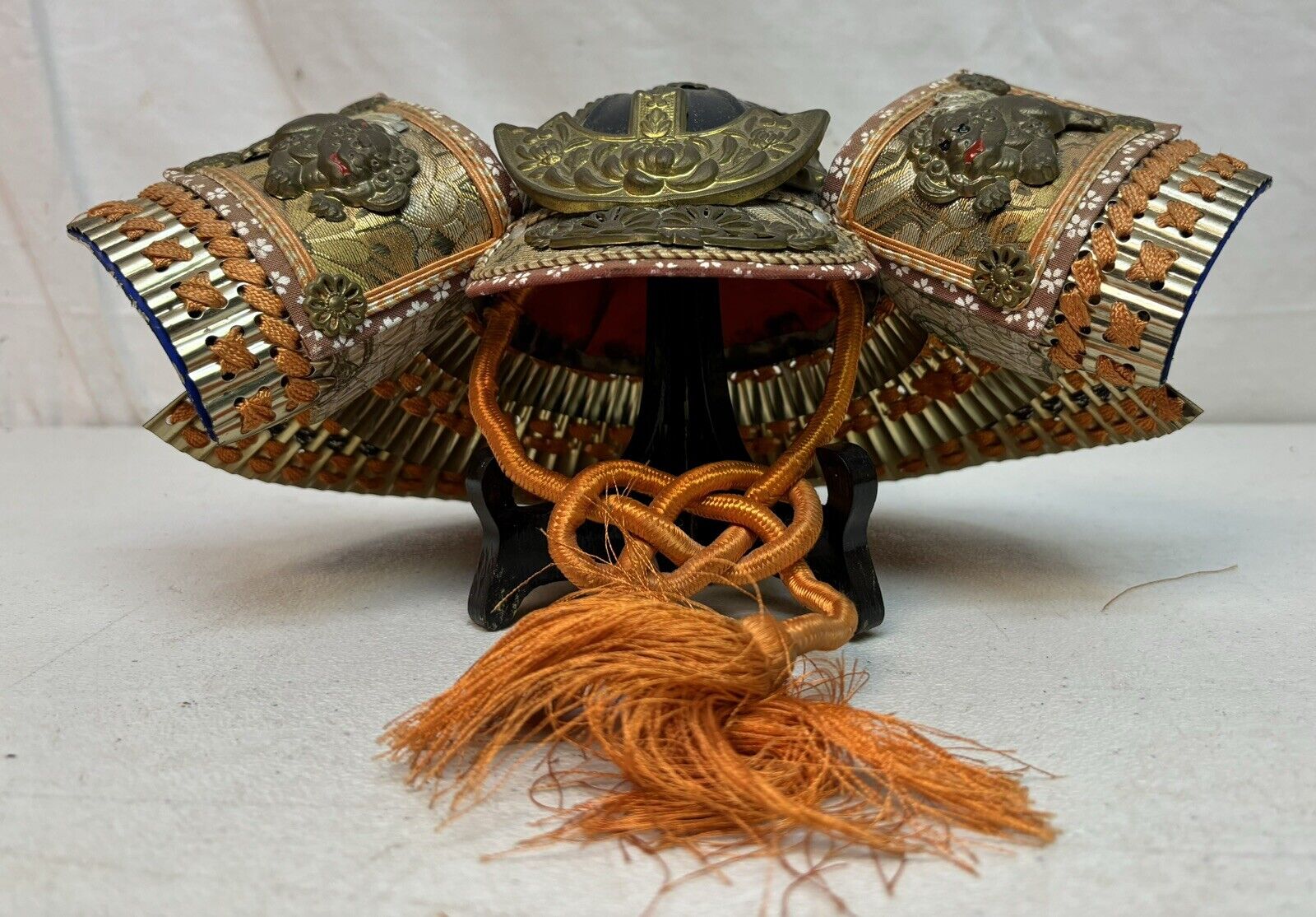 Vintage Distressed Traditional Japanese Handcrafted Samurai Helmet Display