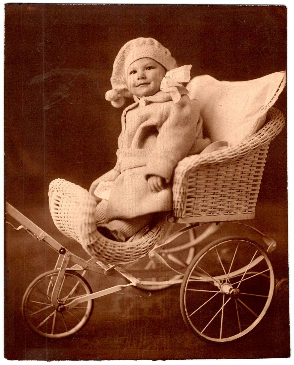 BABY IN 3-WHEELED WICKER STROLLER WINTER COAT 1920\'s ERA  ANTIQUE PHOTOGRAPH