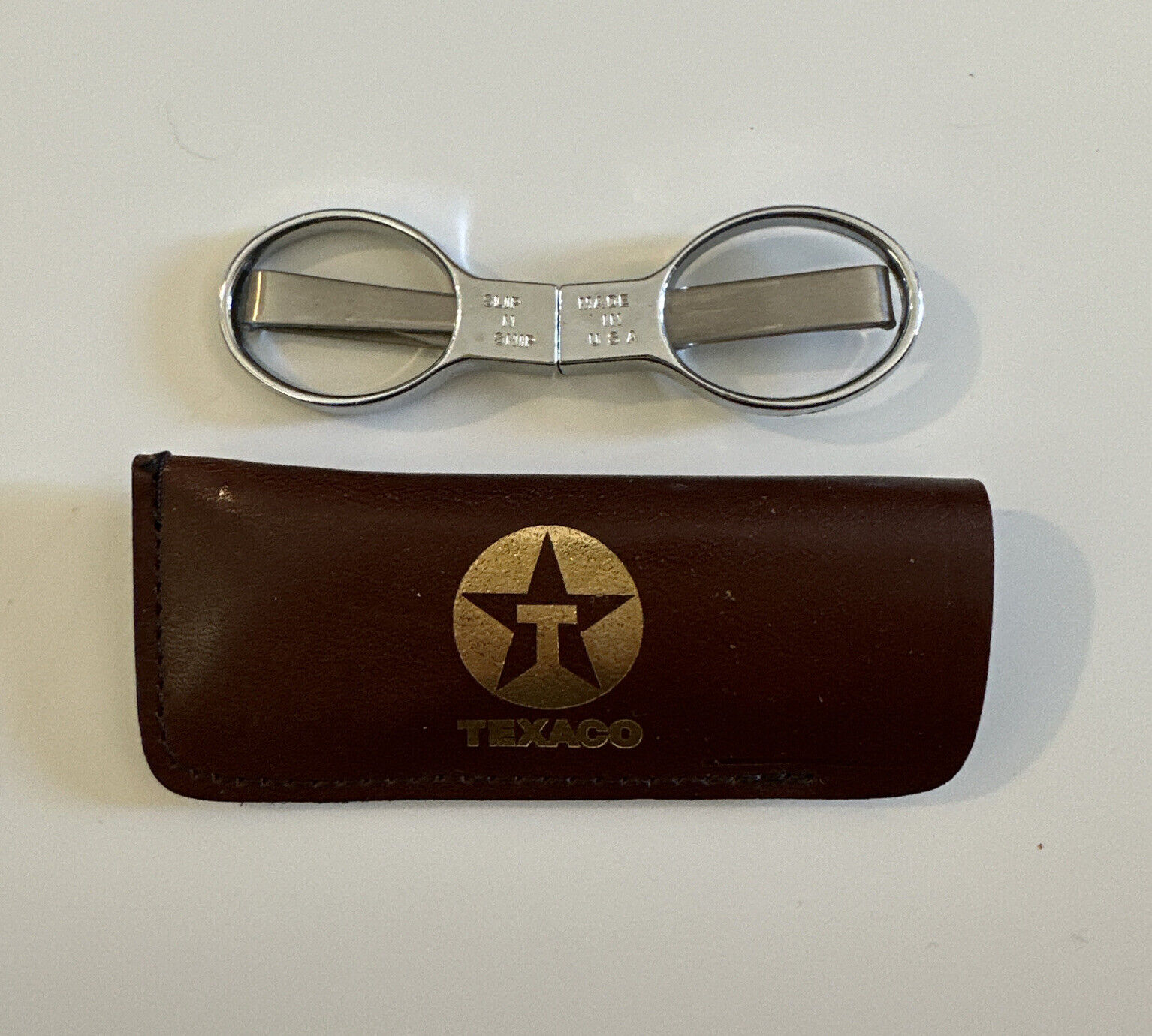 Vintage SLIP N SNIP Made In USA Folding Scissors with Texaco Advertising Case