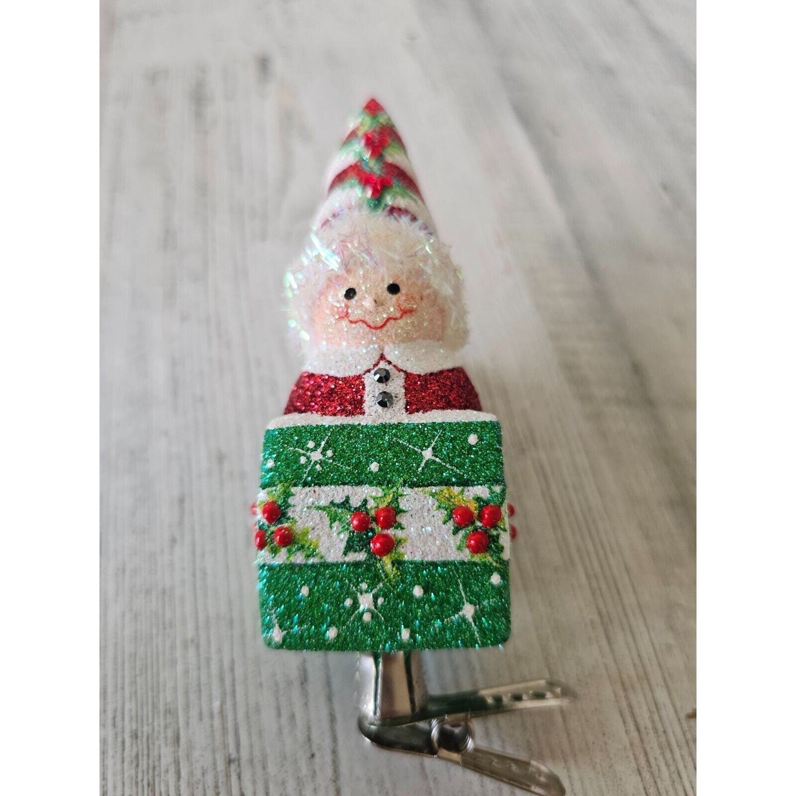 Patricia Breen cadeau elf Jack in the box elf clip ornament glitter Xmas tree gr