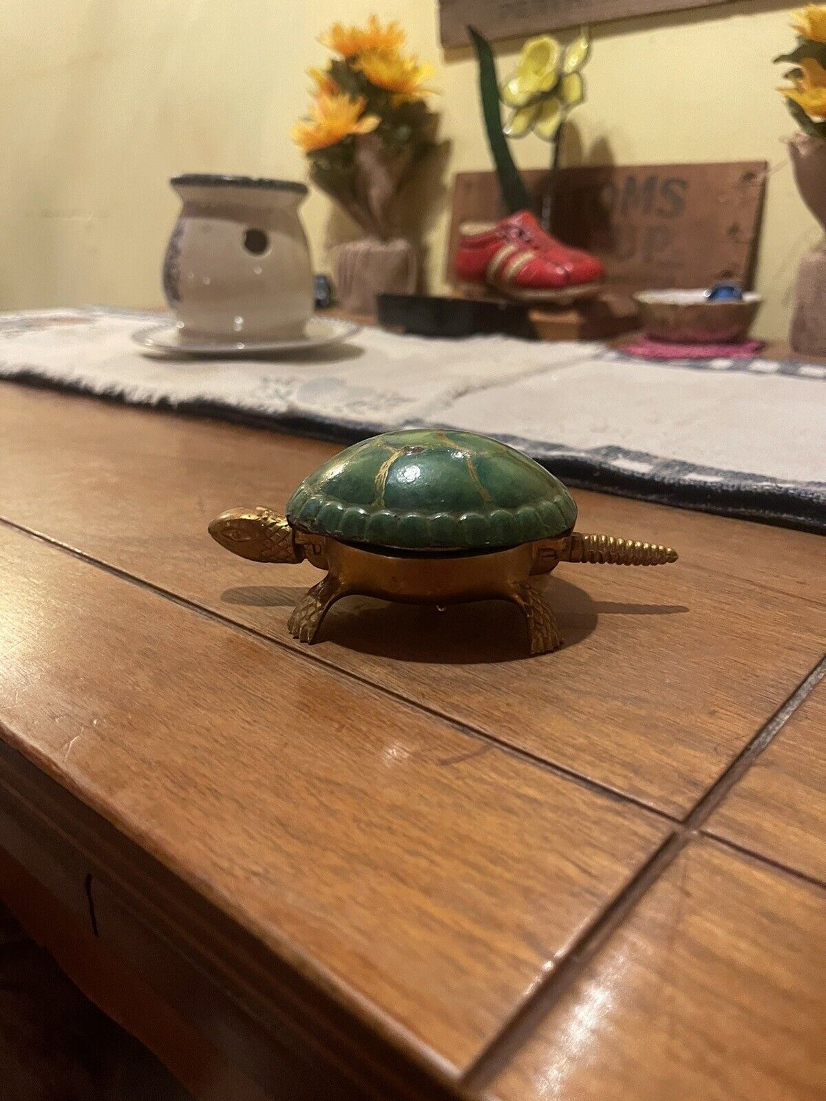 Vintage BOJ EIBAR ESPANO turtle hotel desk Bell
