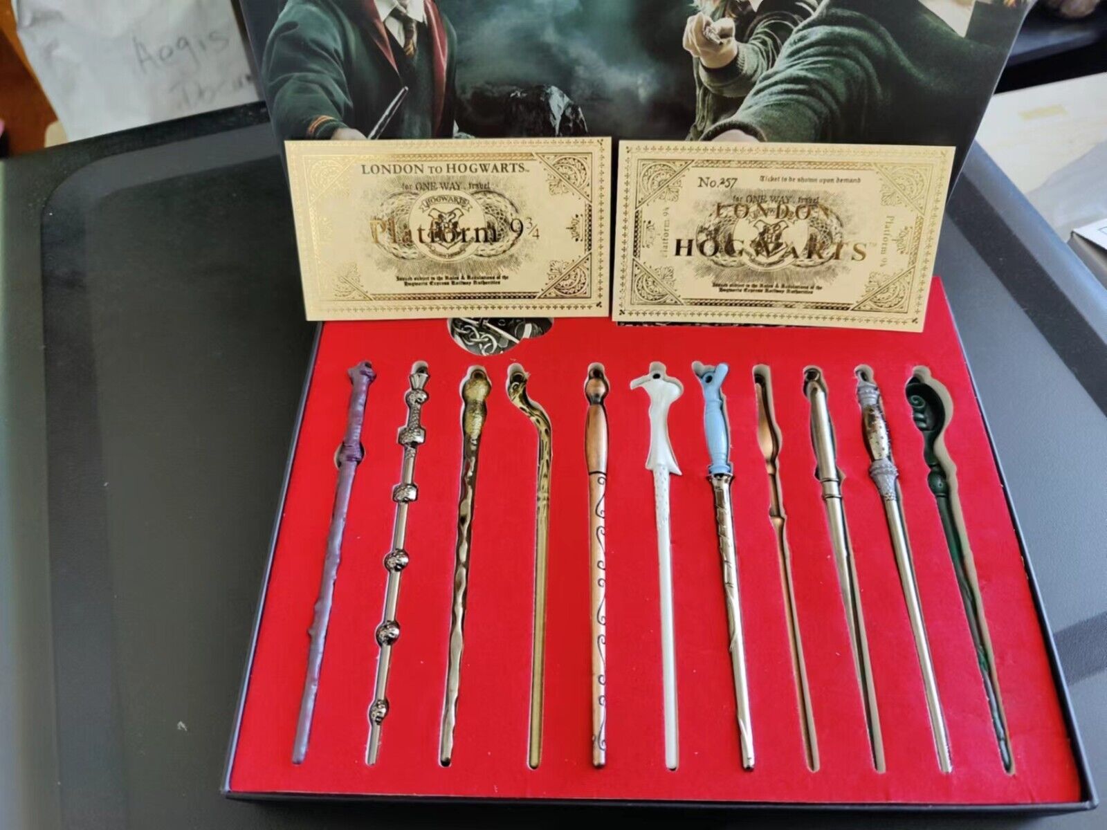 New Harry Potter New Edition Magic Wands And 2 Tickets Cards Great Gift Box Set