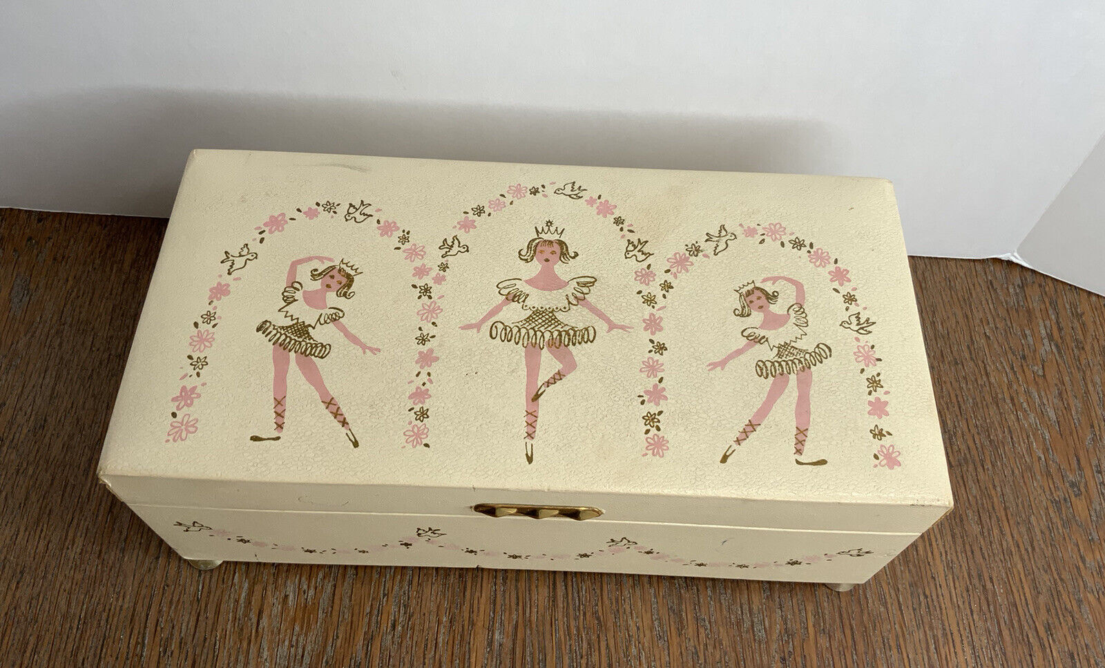 Vintage Movement Dancing Pink Velvet Ballerina Musical Rectangle Jewelry Box
