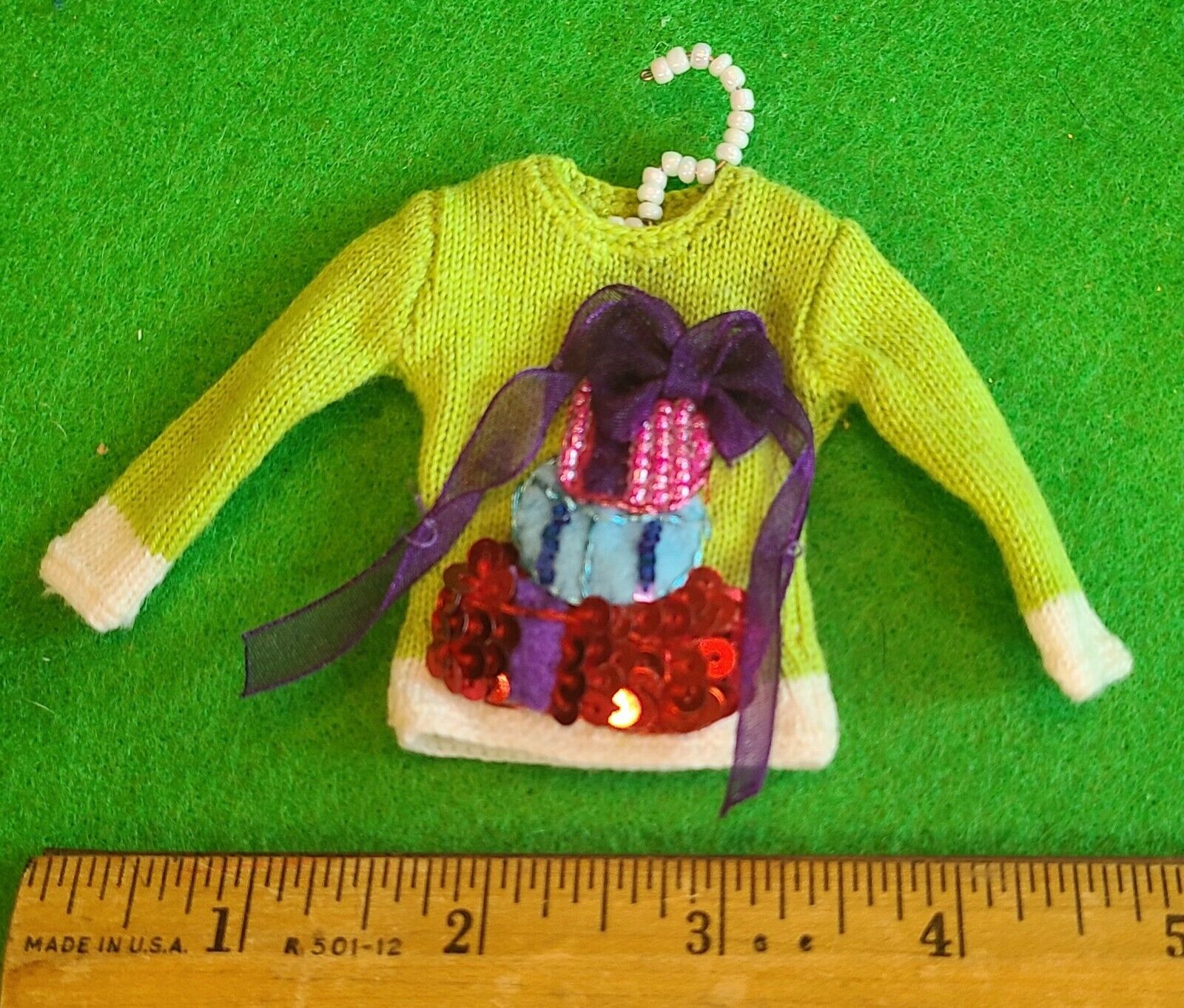 Michael Simon NY Sweater w/ Stacked Gifts Ornaments NWOT RARE Collectable VALUE