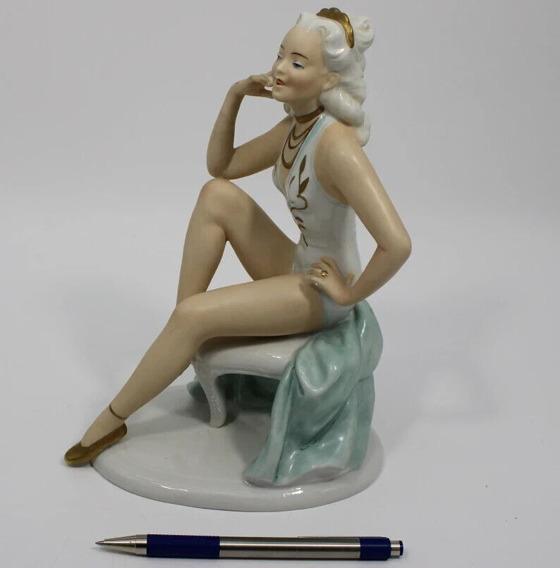 Heinz Schaubach - UnterWeissBach porcelain dancer figurine revue girl 1950-1960