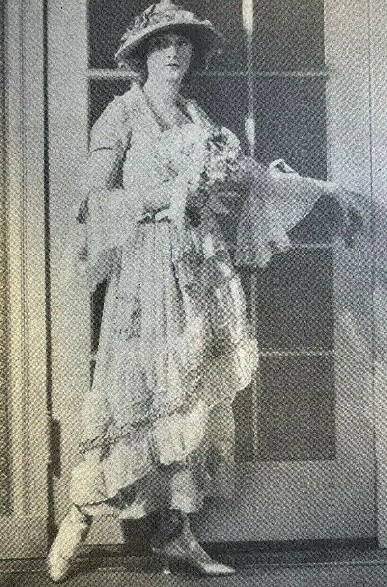 1919 Vintage Magazine Illustration Actress Helen Clark
