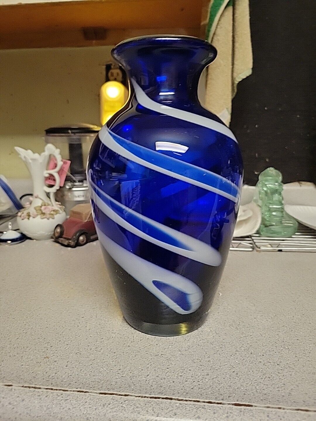 Vintage Cobalt Deep Blue & Creamy White Swirl Art Glass Vase 11\