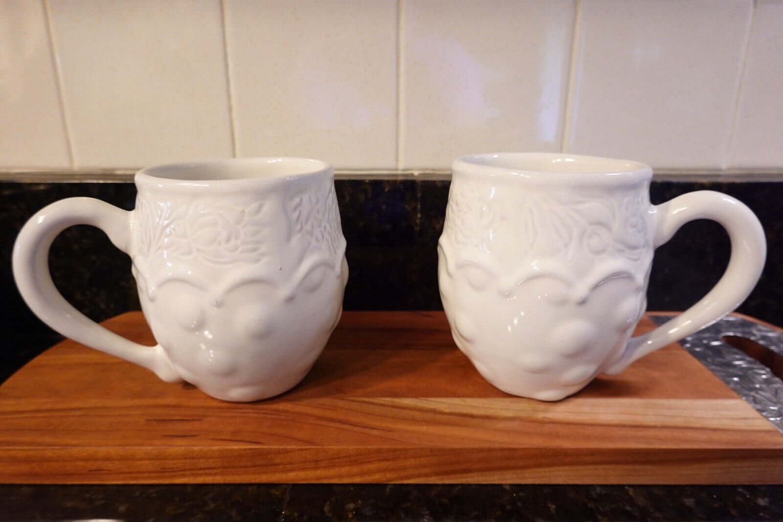 New Mackenzie Childs Set of two (2) Sweetbriar Mugs