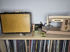 Singer 301A Sewing Machine with Case Tan Model picture