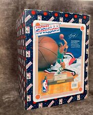 Oscar Robertson Signed Limited Edition Figurine. #369 of 950 -Sports Impressions picture