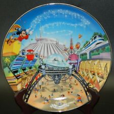 Walt Disney World 25th Anniversary Plate 1997 - Tomorrowland with COI picture