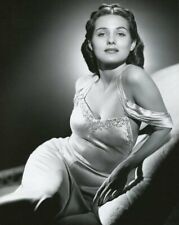 1940s Actress BRENDA MARSHALL Classic Hollywood Golden Age Picture Photo 5x7 picture