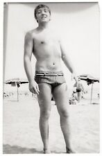 Vintage gay int photo handsome guy slender young man swimming beach bulge +7155 picture