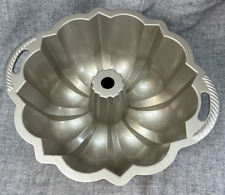 Nordic Ware Original Bundt Cake Pan Cast Aluminum Nonstick 10-15 cup Made in USA picture