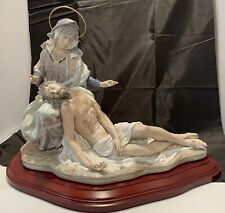 Lladro Sorrowful Mother, 5849 picture