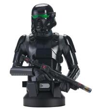 Star Wars The Mandalorian Death Trooper 1:6 Scale Resin Bust Diamond Select Toys picture