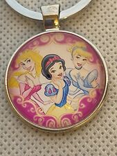 Disney PRINCESS Keychain / Keyring - Gift - Aurora Cinderella Snow White picture