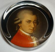 GLASS DAPHNE PAIN HERTFORDSHIRE ENGLAND REPRODUCTUION PAPERWEIGHTS KING NMB picture