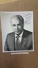 Robert Strauss Autographed Photo 8x10 Politics Politician President Aide signed picture
