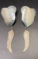 Native American Navajo Earrings 925 Signed Suzi Hammered Articulated Feathers picture