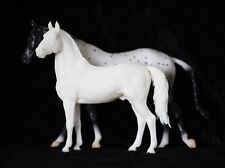 Like Breyer Classic Scale Model Horse Grade / Cob Stallion - White Resin picture