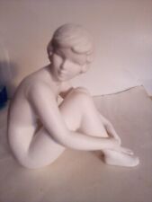 Goebel 1962 White Bisque Porcelain Sitting Woman FN68. excellent condition.  #20 picture