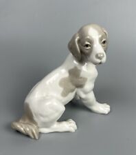 Llardo Porcelain Sitting Labrador Dog Figurine Handmade in Spain picture