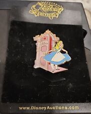 Disney Pin 30549 DA Dressing Room Door Alice in Wonderland LE 500 on Card picture