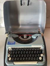 Vintage c1960’s Working Imperial Good Companion Portable Typewriter with Case picture