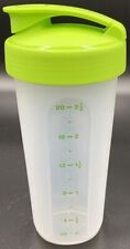 Tupperware Quick Shake Container Sheer And Verde Green New 20oz / 2.5 Cup picture