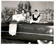 LG948 1949 Original Photo QUEENS CHRISTEN CENTENNIAL CARS Minnesota Beauties picture