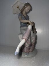 LLADRO FIGURINE COLLECTORS SOCIETY, PICTURE PERFECT, #7612 Mint Condition /8.5” picture