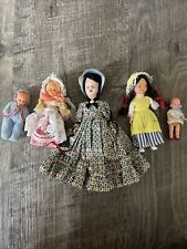 Small Antique /Vintage Miniature Prarie Plastic Doll Sleepy Eyes Lot Of 5 picture