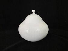 Rosenthal Romance (White) Sugar Bowl with lid designed by Bjorn Wiinblad EUC picture