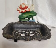 Vintage cast-iron footed soapdish floral picture