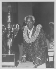 1967 Duke Kahanamoku 8X10 Vintage Surfing Photo by Leroy Grannis, w Note & Stamp picture
