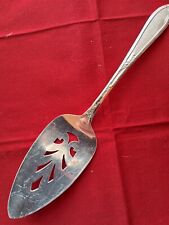 VINTAGE NEW ENGLAND SILVERPLATE Pierced Pie Cake Server ROSEMARY Pattern EUC picture