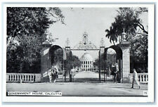 c1940's Entrance Arc Government House Calcutta India Unposted Vintage Postcard picture