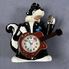Vintage Hunk A Skunk Elvis Rhythm Speak Up Musical Singing Alarm Clock picture