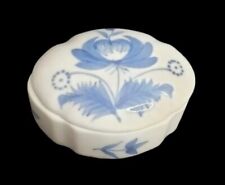 Vintage Winterthur Hand Painted Blue and White Porcelain Trinket Box Thailand picture