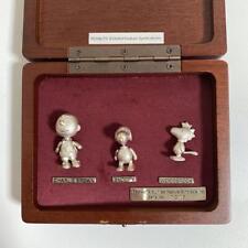 Peanuts 50Th Anniversary Pin Badge Snoopy picture