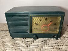 🍊Vintage 1953 Silvertone Green Bakelite Tube Radio | Model 3006 WORKS picture