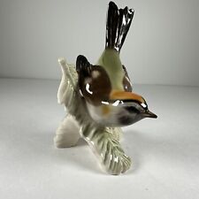 1967Goebel Firecrest Bird CV88 High Gloss Porcelain Figurine W. Germany picture