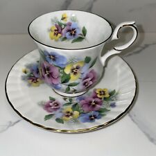 Vintage Elizabethan Fine Bone China Made in England Tea Cup & Saucer picture