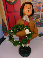 VTG Byers' Choice Carolers 1999 Traditional Boy with Homemade Wreath SIGNED picture