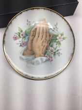 Praying Hands Decorative Plate Japan Attached Hanger picture