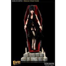 Sideshow Collectibles - Elvira Premium Format Figure 1/4 In Coffin picture