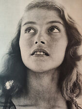 1953 Esquire Original Article featuring ANNA MARIA PIERANGELI With Photos picture