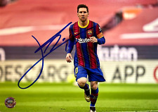 LIONEL MESSI Leo (Barcelona) Soccer Signed 7x5 in Photo Original Autograph w/COA picture