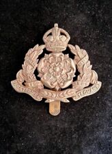WW2 era Derbyshire Yeomanry White Metal Cap Badge British Military Regiment K/C picture